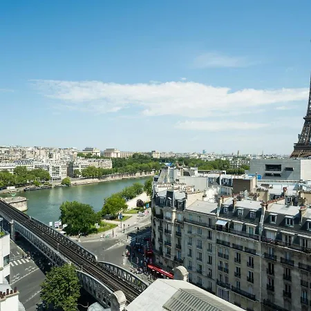 Tular - 2 Et Terrasse à La Motte-picquet-grenelle